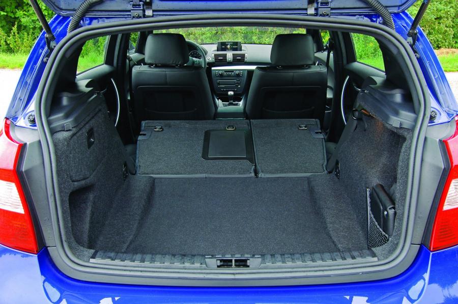  BMW 1-Series 5-Door 2005 года  (фото 48 из 187)